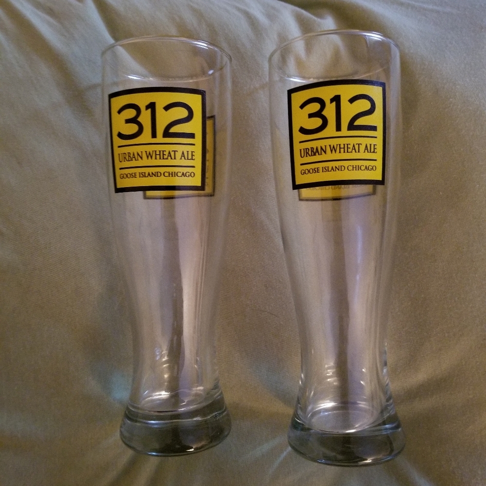 Goose Island 312 Urban Wheat Ale Glasses